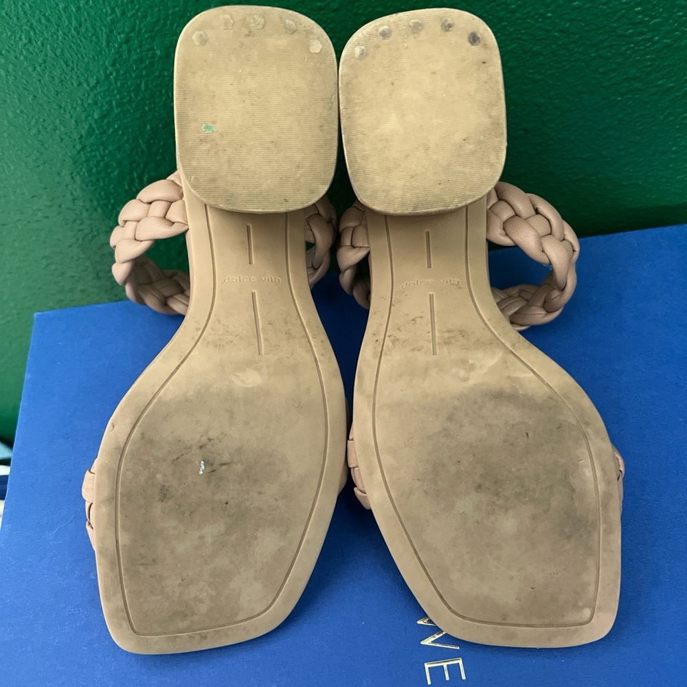 Dolce Vita Tan Braided Block Heel Sandals - Picture 5 of 5